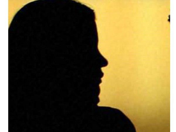  യാത്രയായി