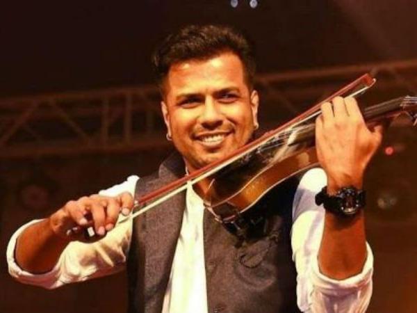 ഇരുന്ന സ്ഥലം തിരിച്ചറിയും