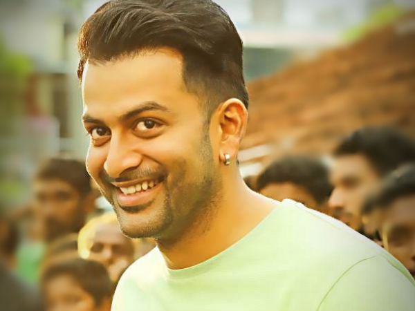  മോഹന്‍ലാല്‍ മുന്‍കൈ എടുത്തു