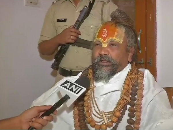 മതനേതാക്കളുടെ ചടങ്ങ്