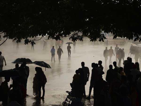 പാലം തകര്‍ന്നു