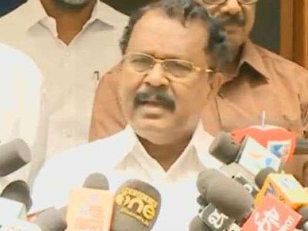  നേതാക്കള്‍ക്കിടയില്‍ അമര്‍ഷം