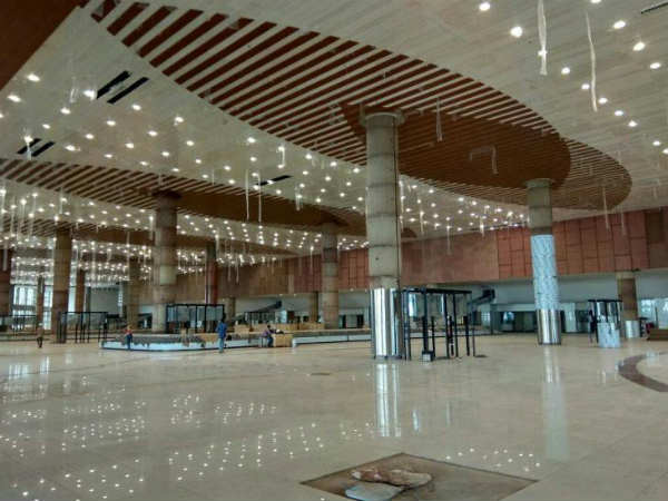 റിയാദിലേക്കും ദോഹയിലേക്കും