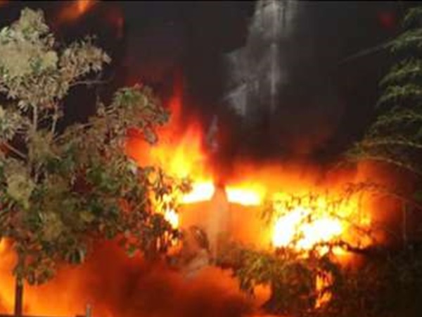 തീയിട്ടത്