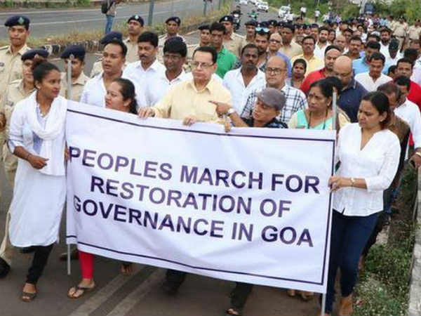 കോണ്‍ഗ്രസ് നേതാക്കളും