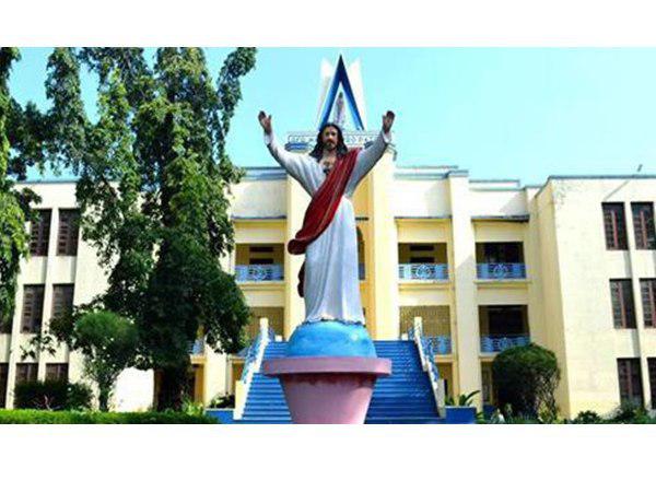 സഹപാഠികള്‍ വ്യക്തമാക്കുന്നു