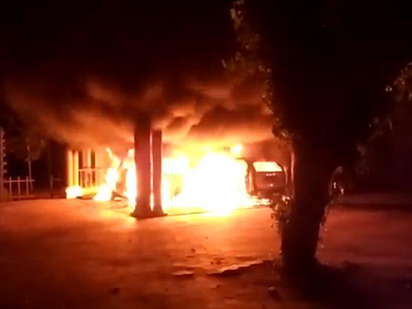  വെളുപ്പാന്‍ കാലത്ത്