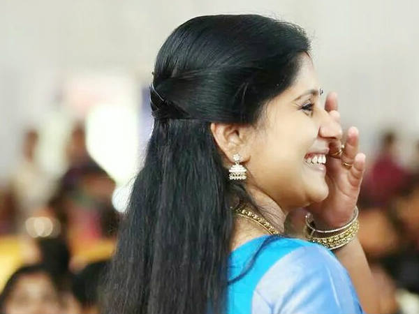 ദീപാ നിശാന്തിനെതിരെ പ്രതിഷേധം