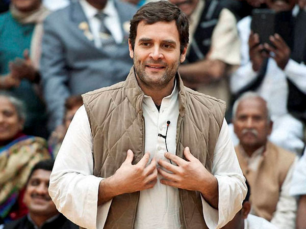 വാ അടപ്പിച്ച് രാഹുൽ ഗാന്ധി