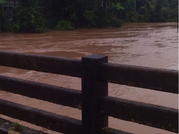 എല്ലാ ഡാമുകളും ഒരേ സമയം