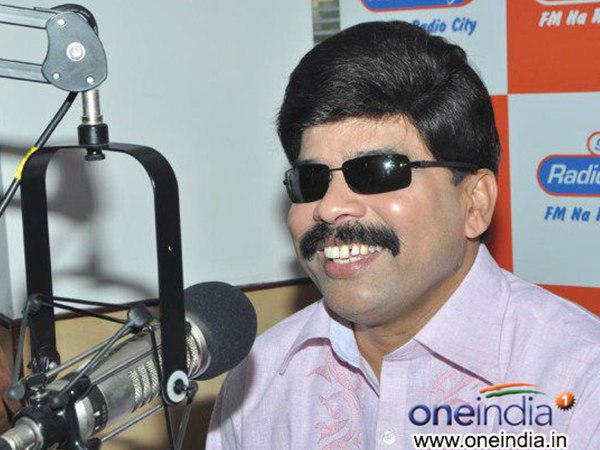 പോലീസുകാർ