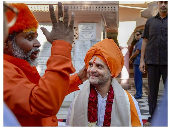 ശക്തനായ നേതാവ്