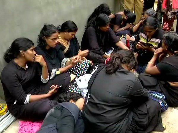 നിയന്ത്രിക്കാനാവില്ല