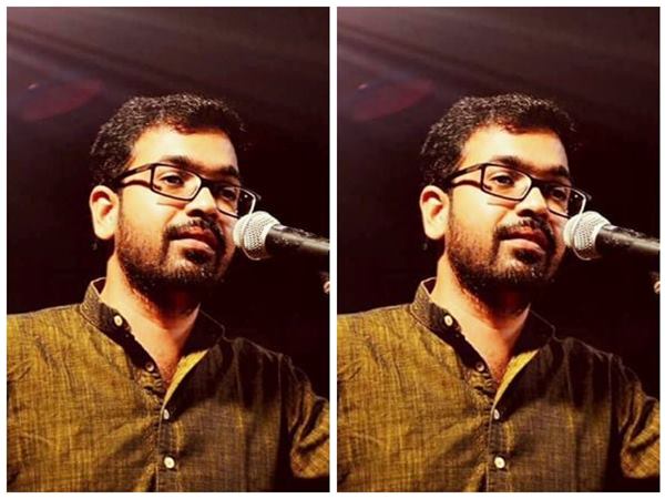 ആർക്കും കവിത നൽകിയിട്ടില്ല