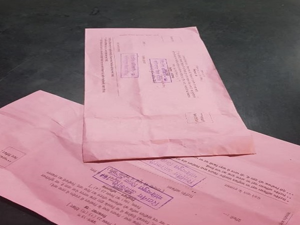 പോസ്റ്റല്‍ വോട്ടുകള്‍ ഉപേക്ഷിച്ചു