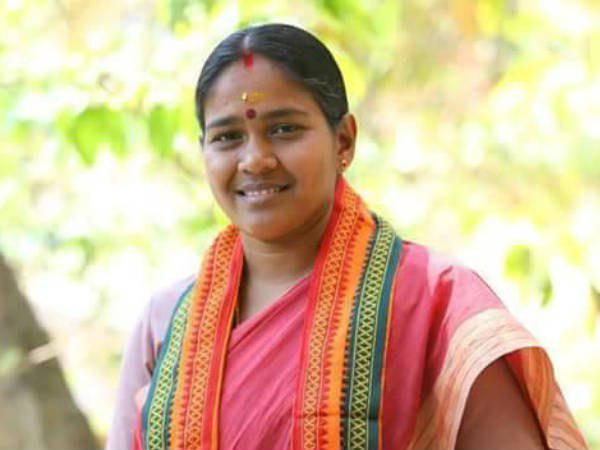 മഞ്ഞള് പോലെ മഞ്ഞള് പോലെ