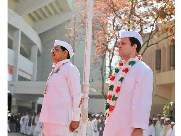 നേരിട്ട് ആശയവിനിമയം