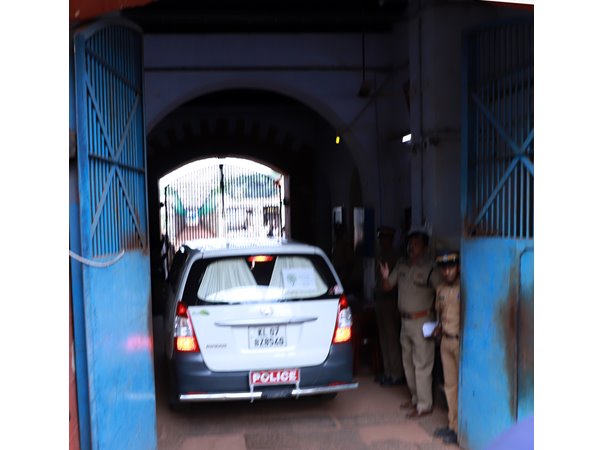 153 പേര്‍ കൊല്ലപ്പെട്ടിരുന്നു