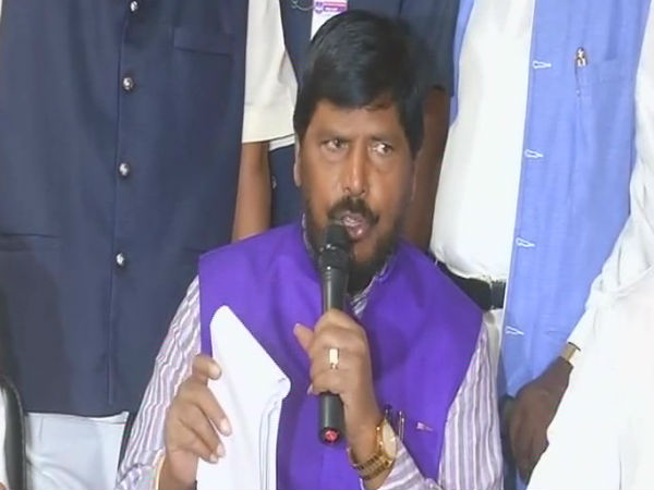 ഓടിയെത്തി അടിച്ചു ഓടിയെത്തി അടിച്ചു