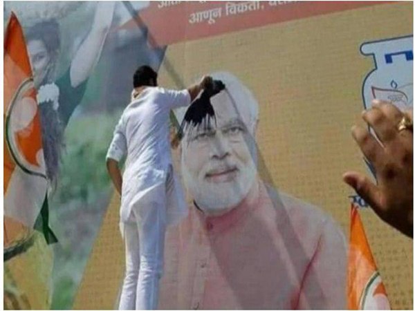  സോഷ്യല്‍ മീഡിയ പ്രചരണം