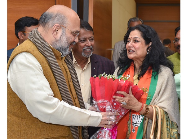 പ്രമുഖ താരങ്ങൾ പ്രമുഖ താരങ്ങൾ