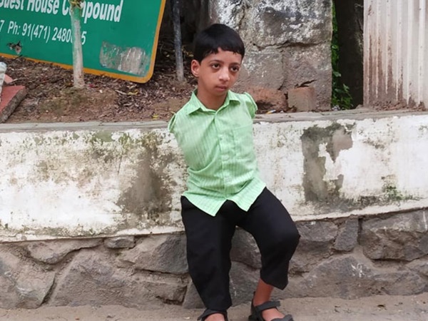 ഹൈസ്കൂള്‍ വേണം