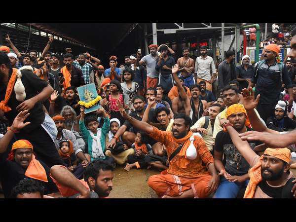  നാമജപ പ്രതിഷേധം