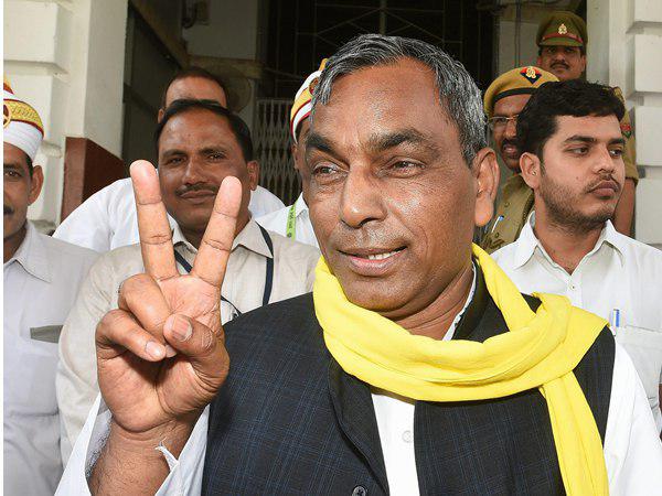  നിര്‍ബന്ധമില്ല