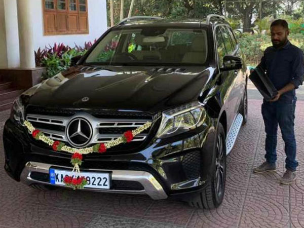 കാർ ഒരു ദിവസത്തേക്ക് കാർ ഒരു ദിവസത്തേക്ക്