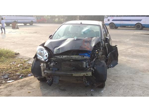  അശാസ്ത്രീയ പാര്‍ക്കിംഗ് 