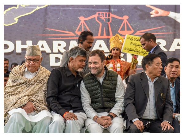 സർക്കാരിന് വിമർശനം സർക്കാരിന് വിമർശനം