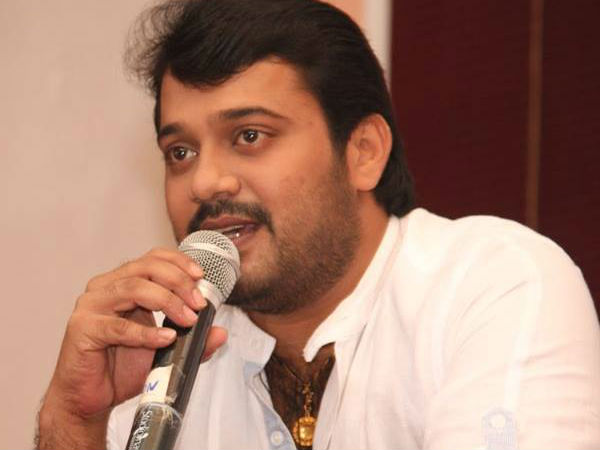 വിവാദങ്ങളോട് പ്രതികരിക്കുന്നു