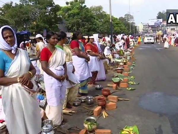 കുത്തിയോട്ട ചൂരൽക്കുത്ത് വൈകിട്ട്