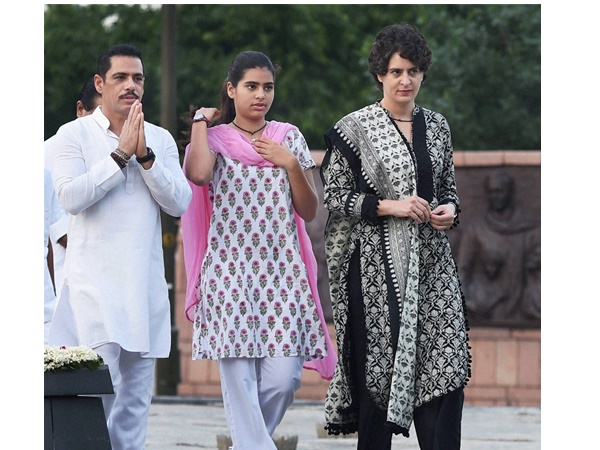 പ്രിയങ്കയും ഉത്തർപ്രദേശിൽ 