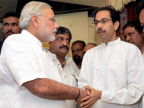 രാജ്യം തിളയ്ക്കുന്നു