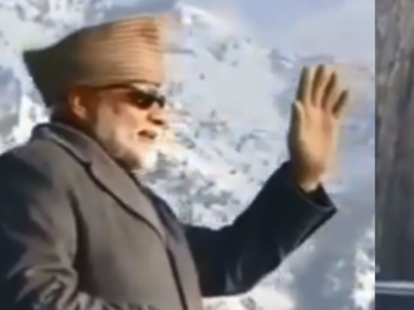 സൈനിക ബോട്ടില്‍ യാത്ര