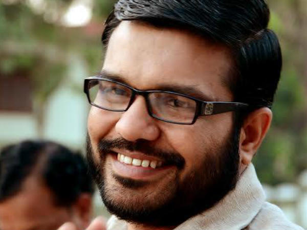 എന്തിനാണ് കളിയാക്കുന്നത്