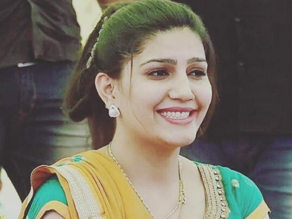പുല്‍വാമ സൈനികര്‍ക്ക് വേണ്ടി