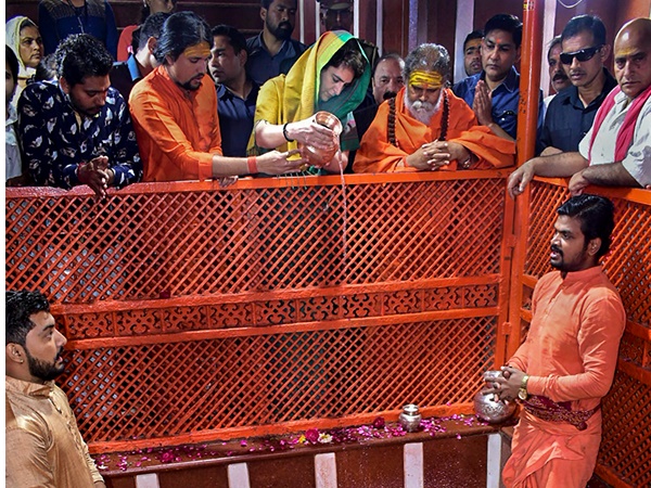 പണക്കാരന്റെ കാവൽക്കാരൻ