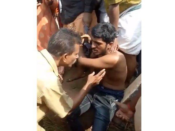അജിന്‍ തടഞ്ഞ് നിര്‍ത്തി