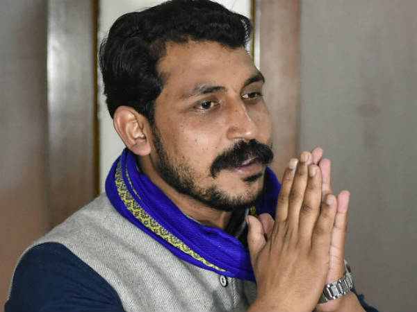  എന്തുവില കൊടുത്തും പരാജയപ്പെടുത്തും