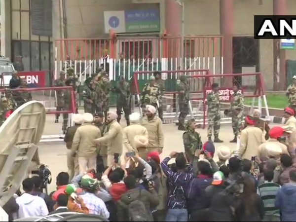 ആദ്യ നടപടി ആദ്യ നടപടി