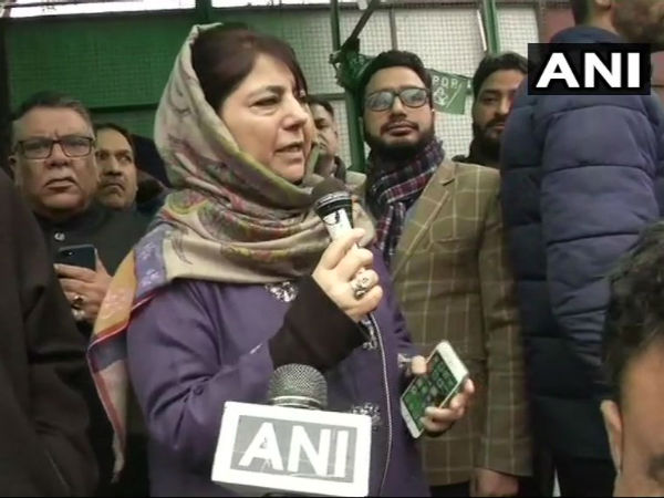 കേന്ദ്രത്തിനെതിരെ മെഹബൂബ