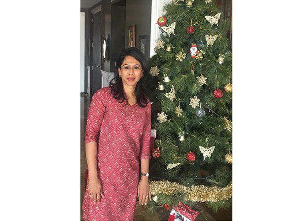 മാഹിയില്‍ ജനിച്ചു