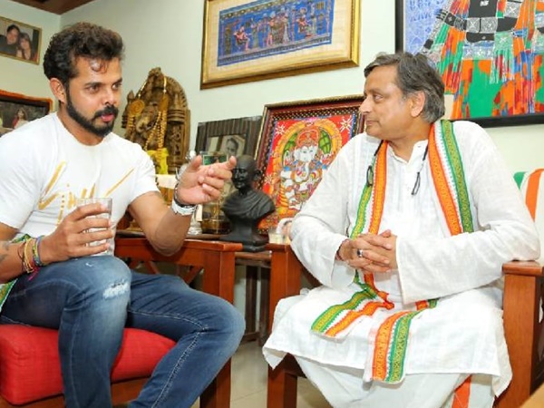 തരൂരിന്‍റെ വസതിയില്‍