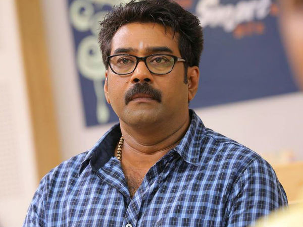 അണ്ണാ സങ്കി പട്ടം വേണ്ട 