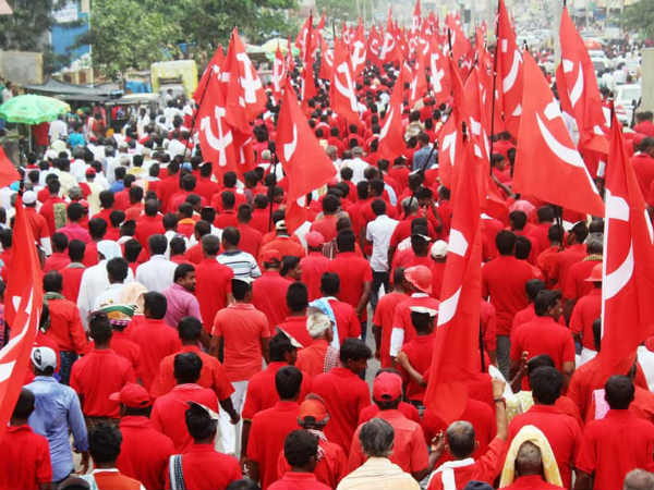 പിണറായിക്കും രാഹുലിന് വിമർശനം