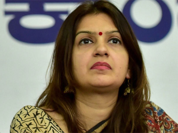 അപമാനിച്ചു