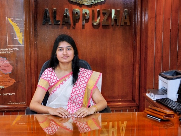 തേക്കിൻകാട്ടെ പ്രസംഗം തേക്കിൻകാട്ടെ പ്രസംഗം