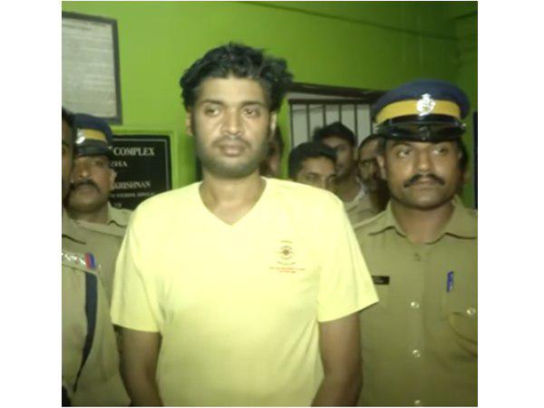  മക്കളില്‍ നിന്ന്